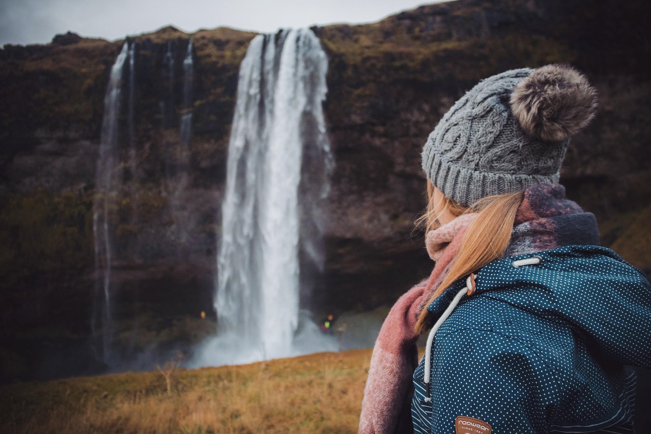Partir seul en Islande : mon expérience transformatrice découvrez les merveilles de l'islande en solo : conseils, itinéraires et astuces pour une aventure inoubliable en toute sécurité.