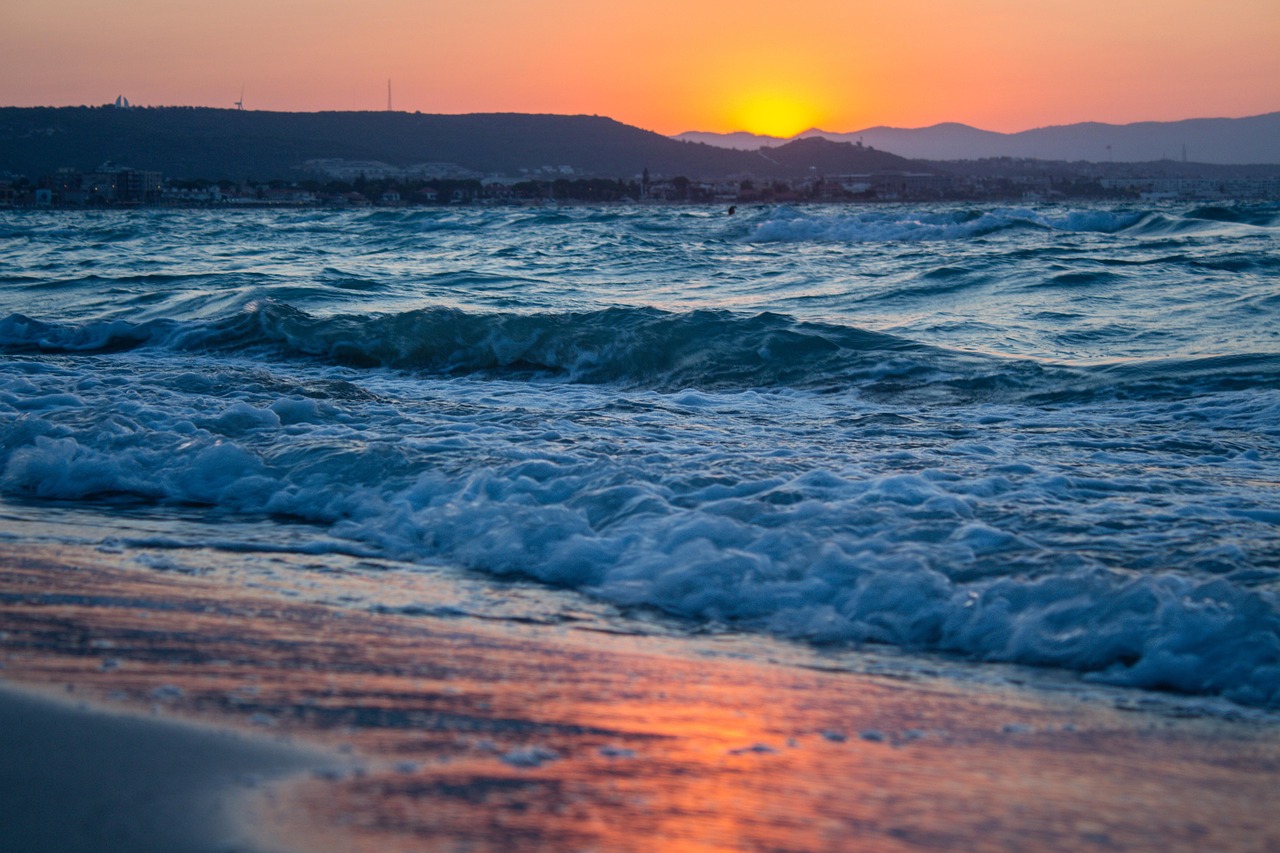 Les 10 plus beaux couchers de soleil à deux dans les Cyclades